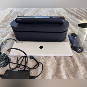 Limited Edition Dyson Corrale Hair Straightener beautiful condition